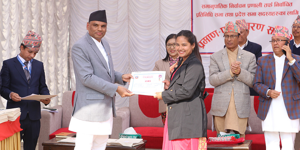 सरकार गठन हुनासाथ ढाल्न लाग्ने कसरतले समृद्धि आउन्न : सांसद नेपाली